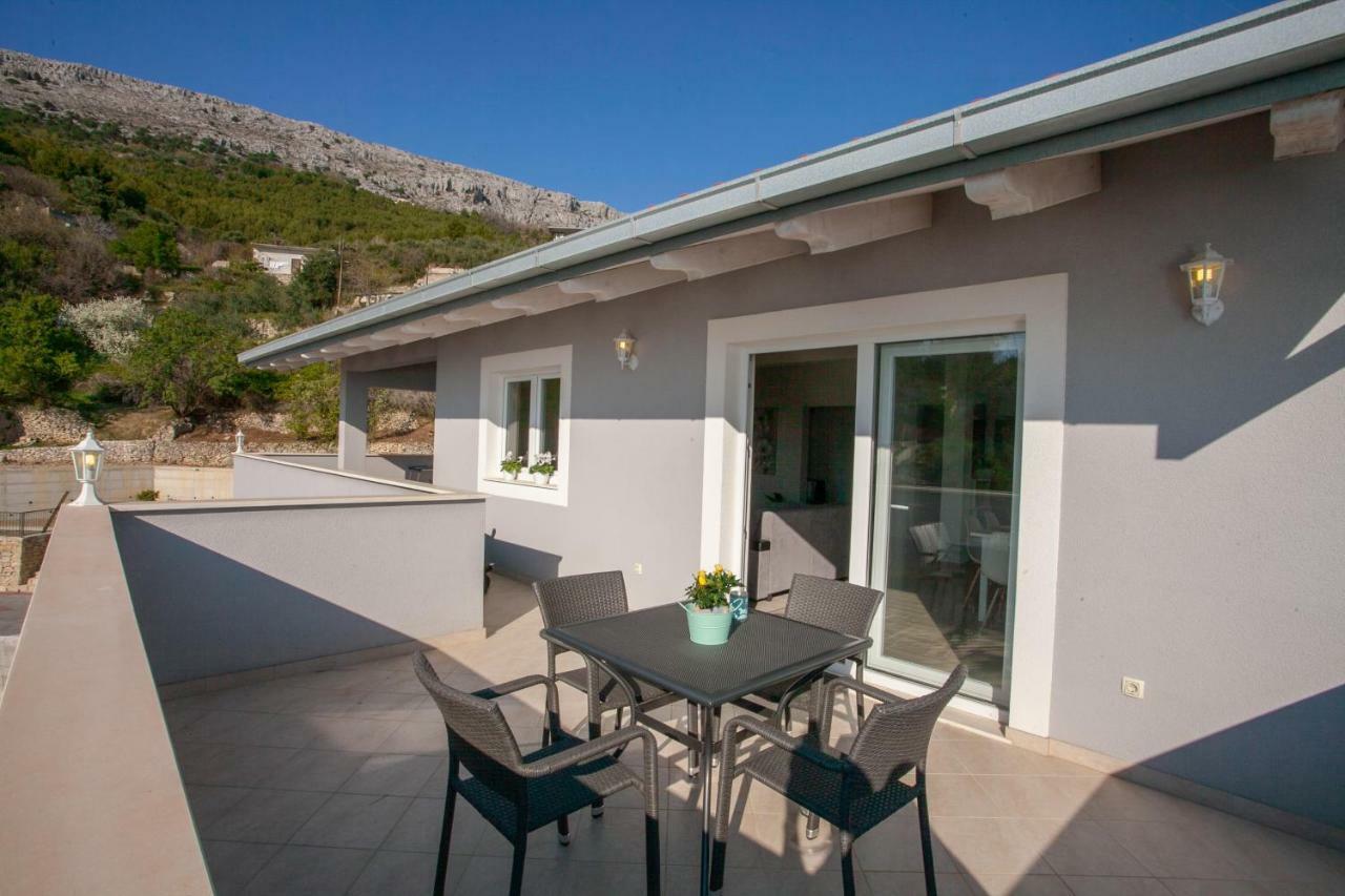 Luxury Sea View Apartment Jesenice  Kültér fotó